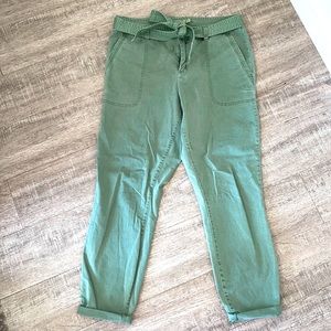 Vineyard Vines cargo pants
